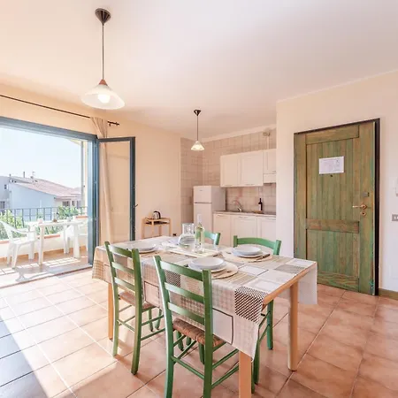 Quaint I Mirti Bianchi 1 Bedroom Sleeps 2 Persons - Bilo 2 * Santa Teresa Gallura