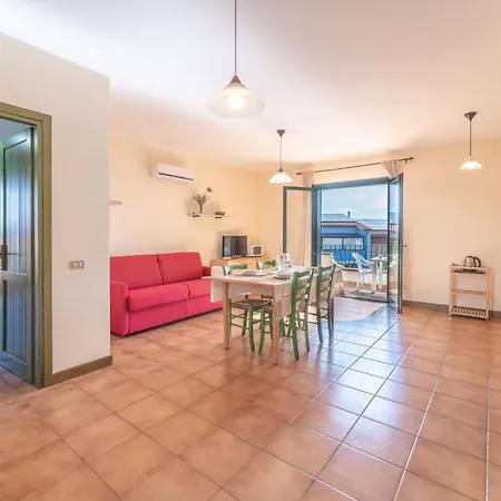 Quaint I Mirti Bianchi 1 Bedroom Sleeps 2 Persons - Bilo 2 Apartamento *